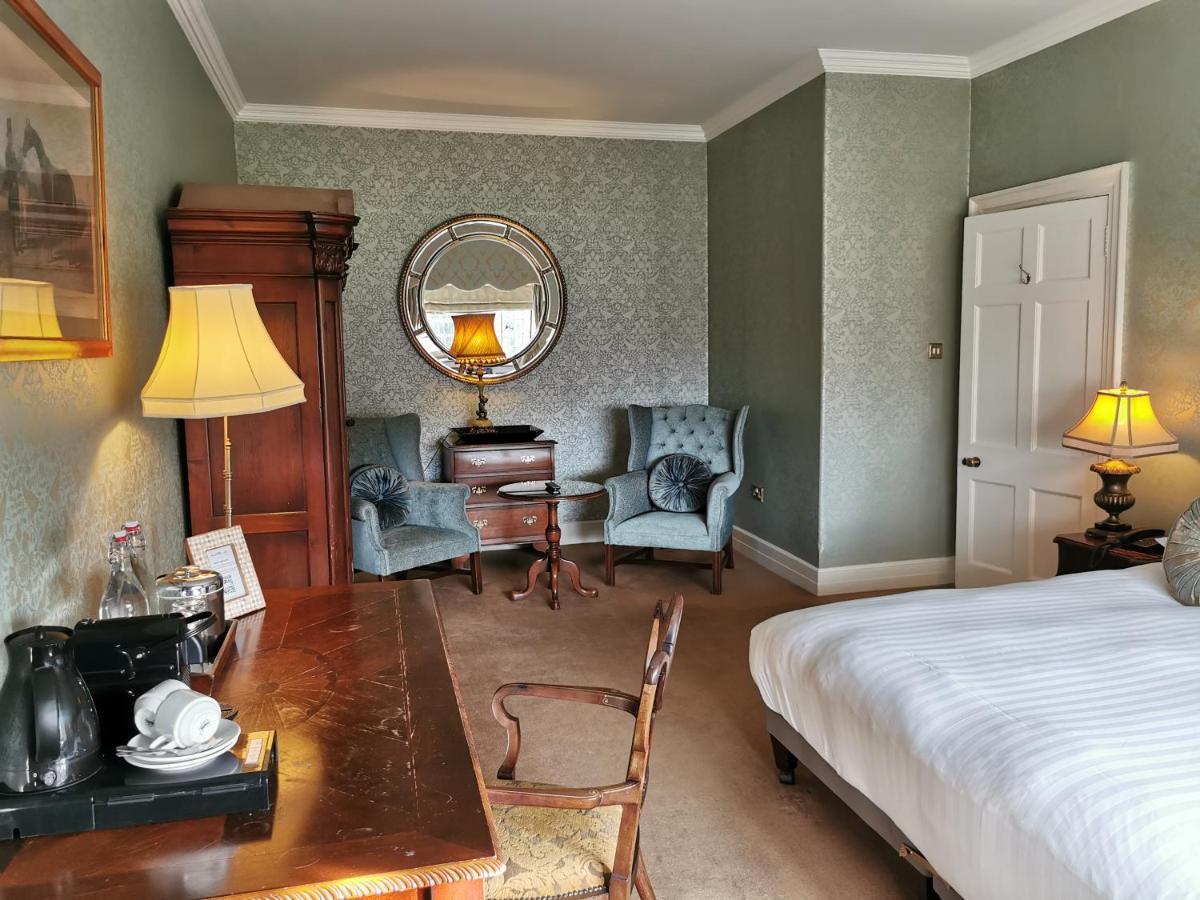 Waterford Castle Hotel & Golf Resort Ballinakill  Extérieur photo